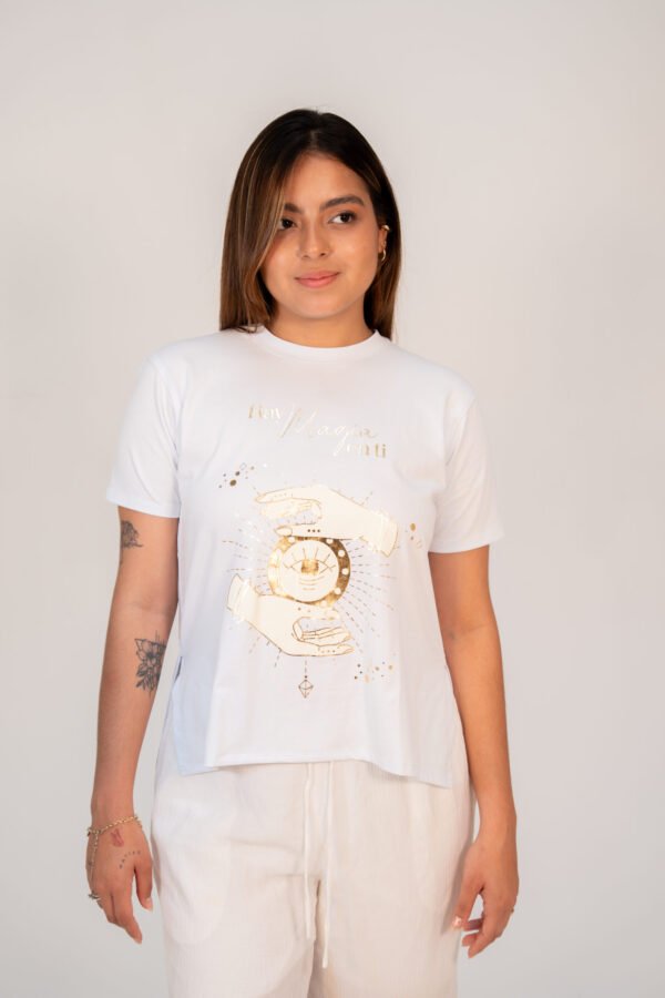 Camisa "hay magia en ti" manga corta
